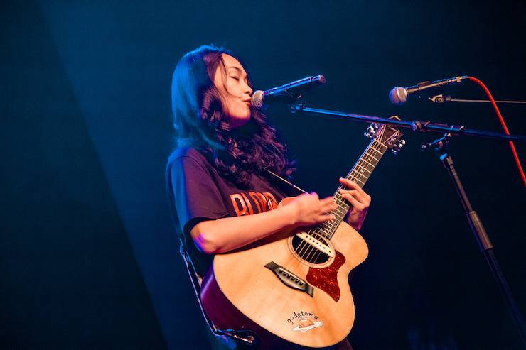 第四届“环球360吉他女声弹唱大赛”总冠军出炉<br />温格夺冠，董冬冬担任评委