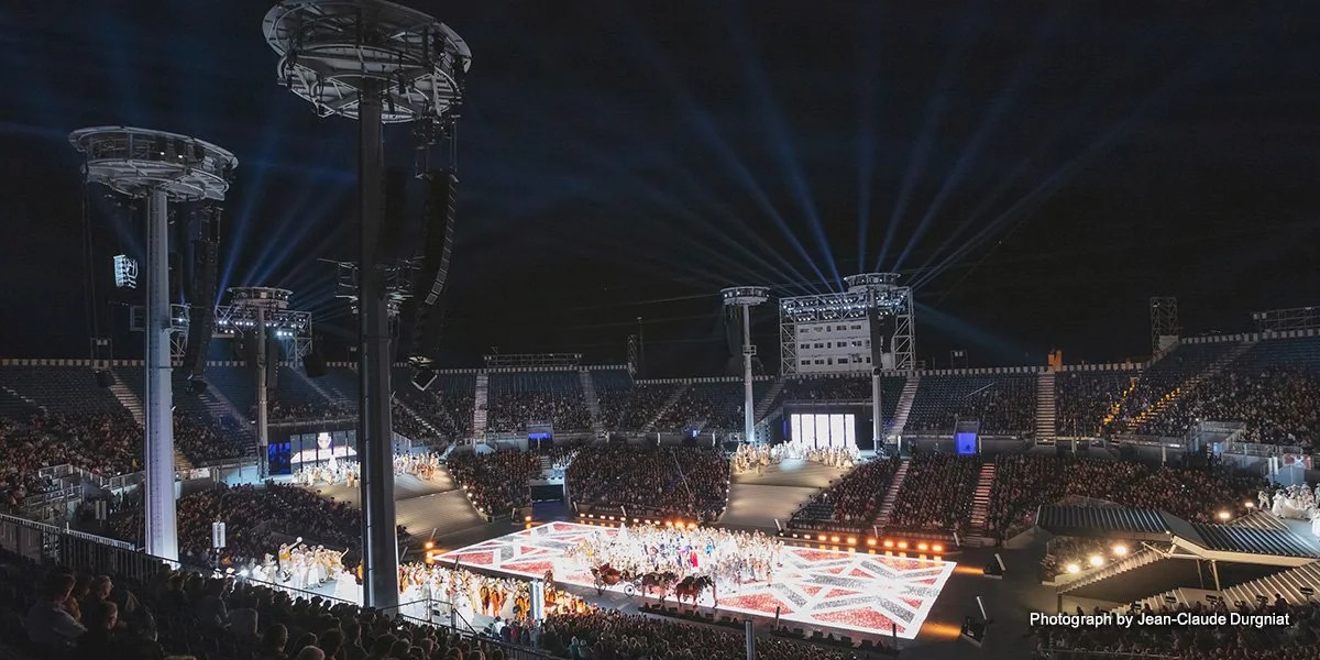 葡萄酒、无线和歌曲：11套环球360数字混音系统确保“一代人一次”的瑞士奇观让人沉醉