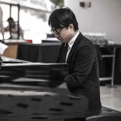宋思衡的“宅抗疫” | 挑战主播、筹集口罩、闭关作曲，这位取消了20场演出的钢琴家原来这么忙！
